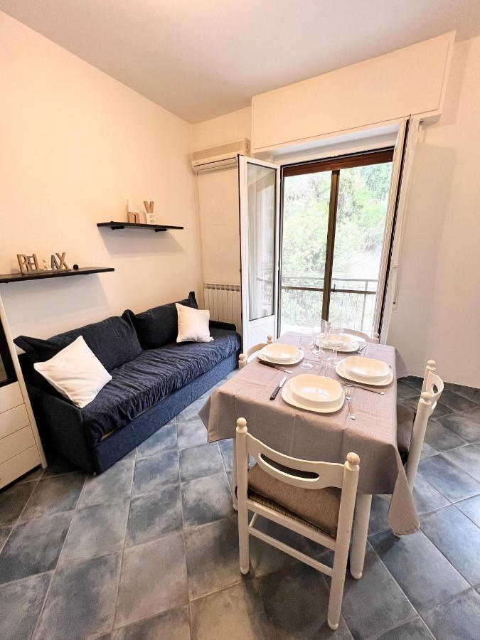 A 5 Minuti Dal Mare - Dolphin Beach House 斯波托尔诺 外观 照片
