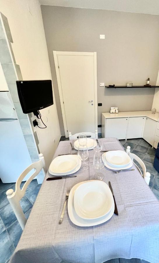 A 5 Minuti Dal Mare - Dolphin Beach House 斯波托尔诺 外观 照片