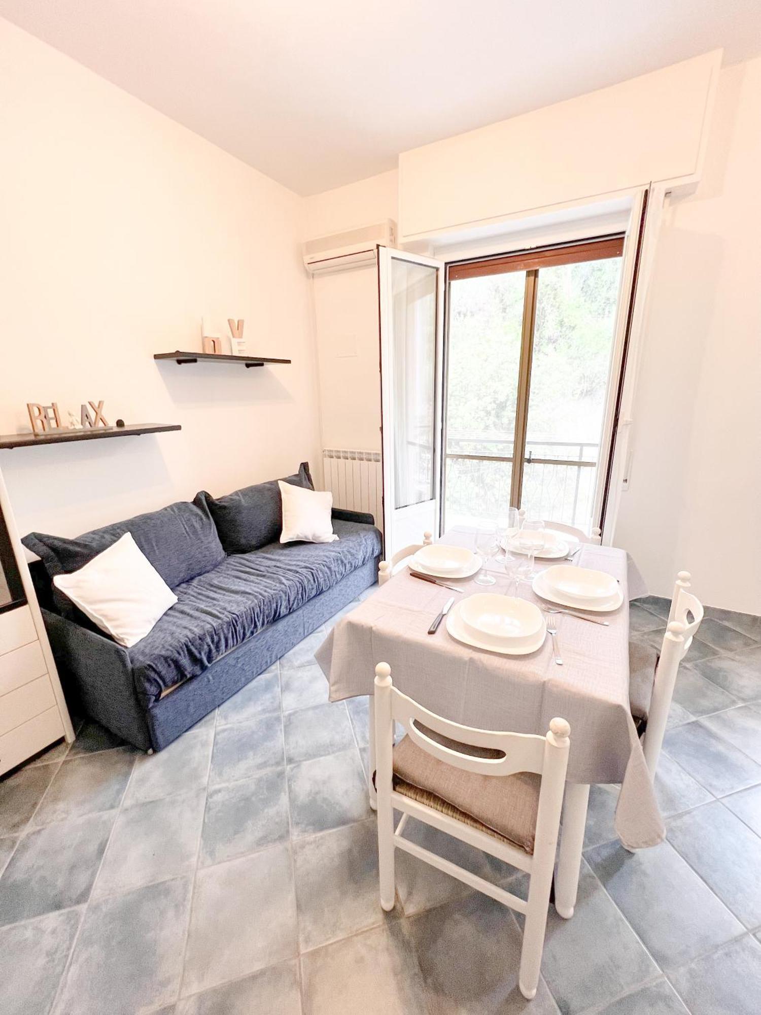 A 5 Minuti Dal Mare - Dolphin Beach House 斯波托尔诺 外观 照片